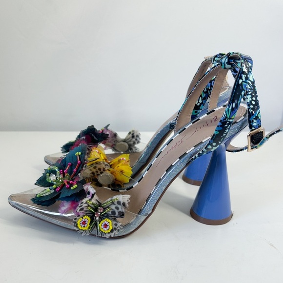 Betsey Johnson Nadya Blue 3D Butterfly Embellished Heels Size 7 - Picture 2 of 7